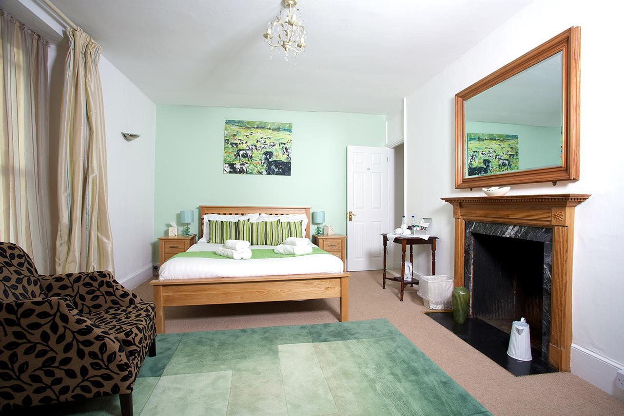 Bed and Breakfast Ashburton Court 79 Экстерьер фото